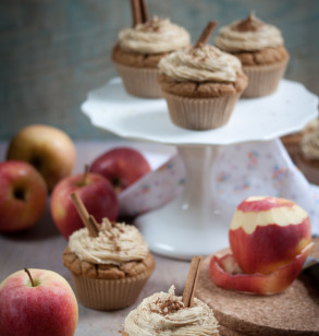 apple cider cupcakes with caramel frosting